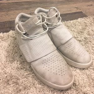 Tubular Vaders with strap